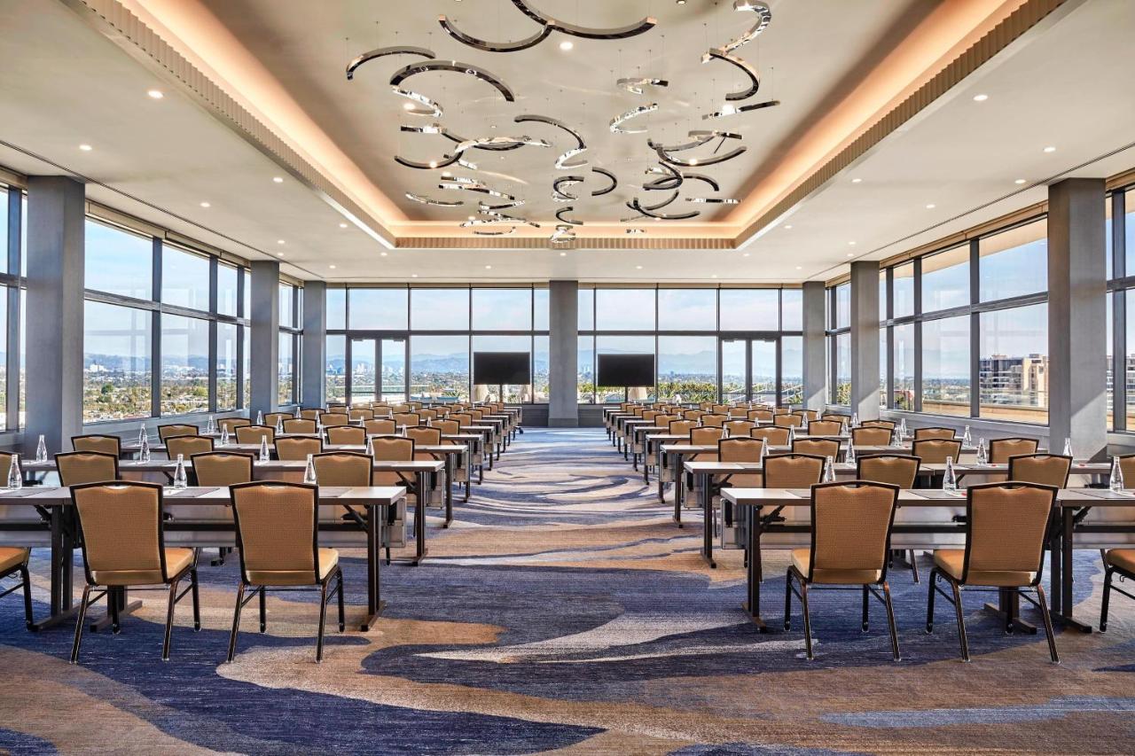 Отель Marina Del Rey Marriott Лос-Анджелес Экстерьер фото