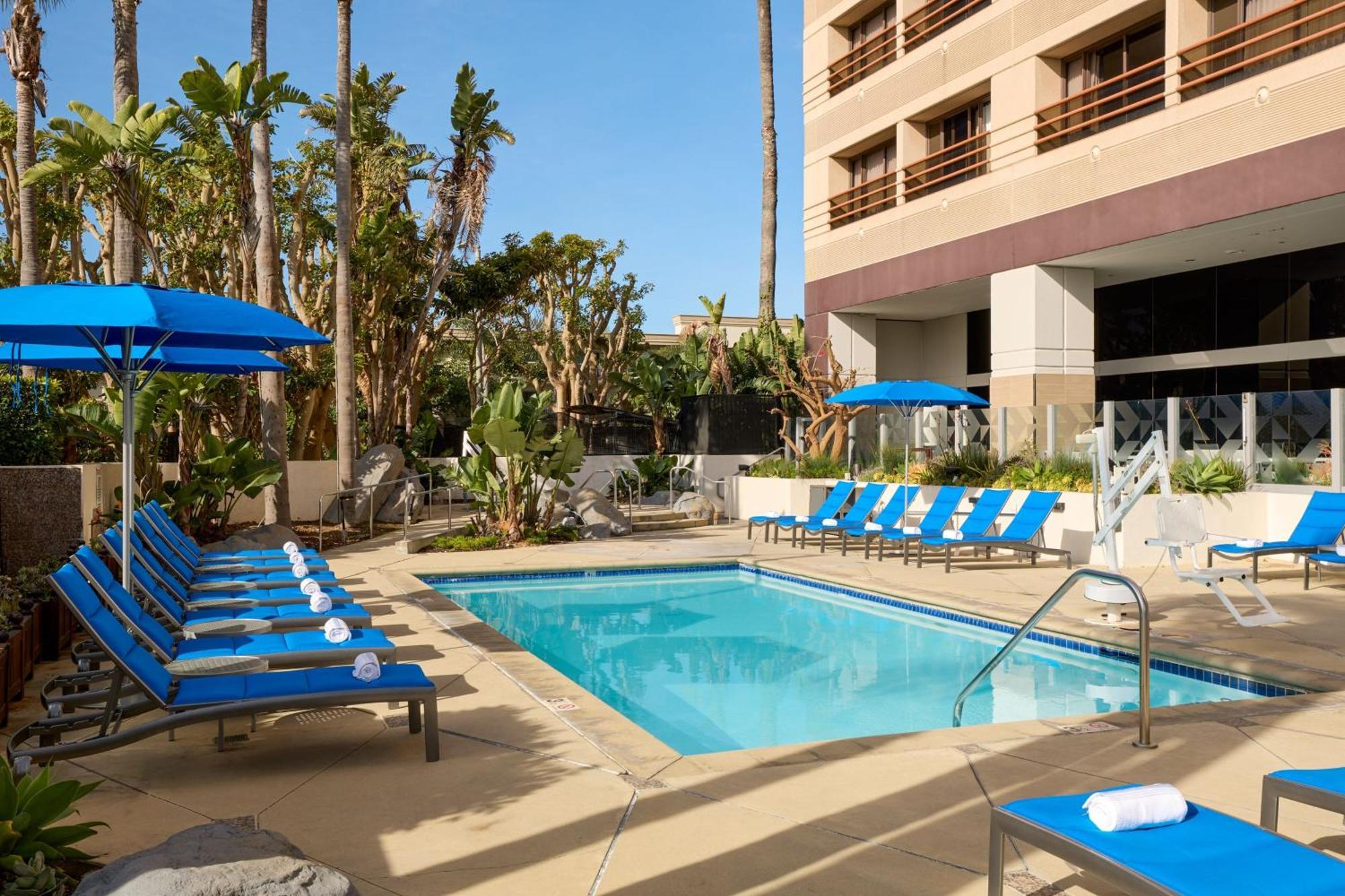 Отель Marina Del Rey Marriott Лос-Анджелес Экстерьер фото