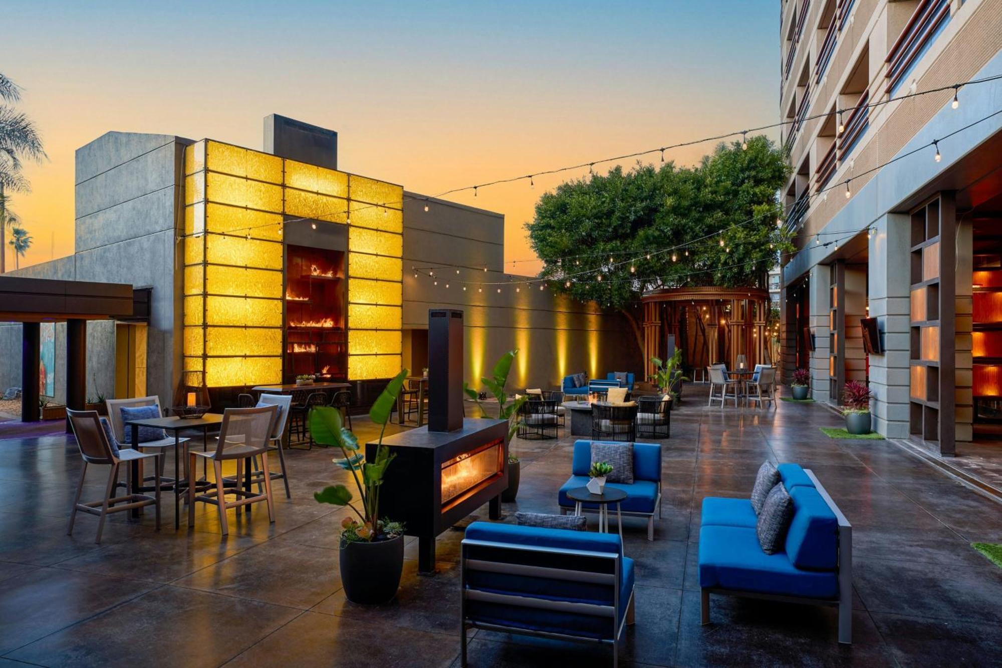 Отель Marina Del Rey Marriott Лос-Анджелес Экстерьер фото